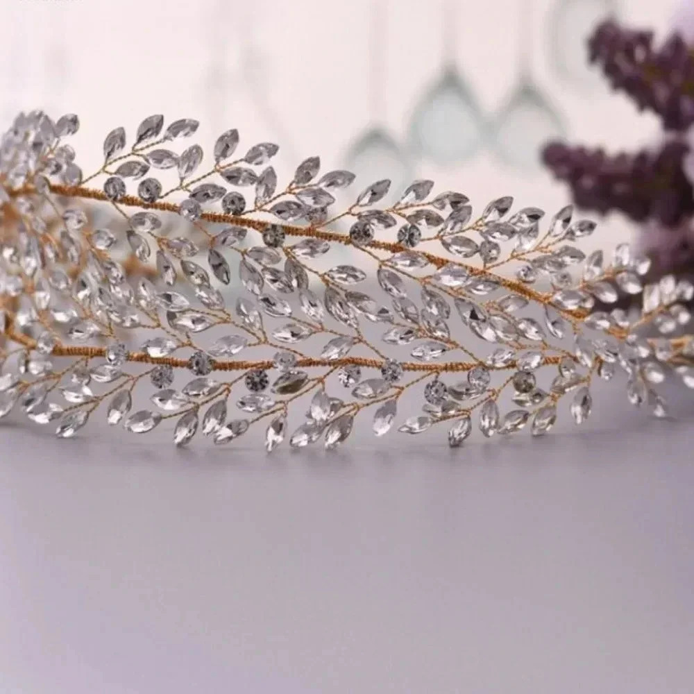 Unique 4pc.Hamdmade Bridal Headpiece Ensemble - Picture 6 of 10